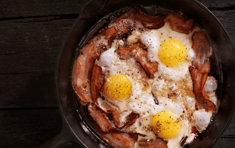 Uitsmijter Bacon en Kaas - bij Brasserie Tuinzicht in Hilversum